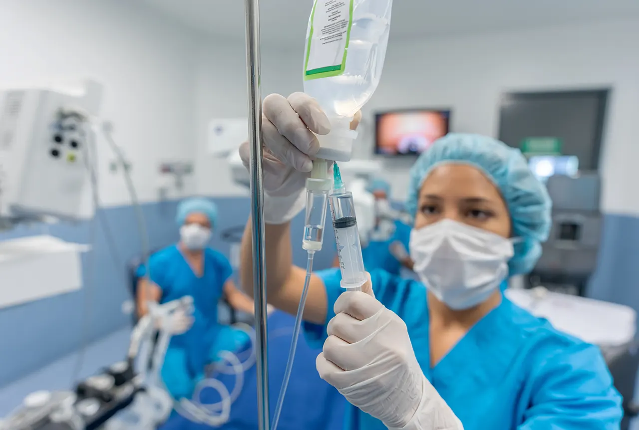 Husky plastic injection mold making technology